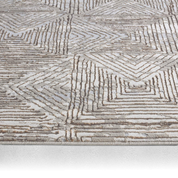 Jaipur Living Jaipur Living Eshe Geometric Diamond Rug Metallic Polyester Accent for Modern Rooms RSW104700