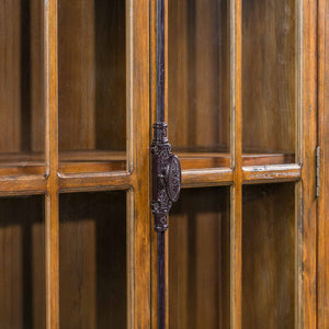 Rutherford Curio Cabinet CVFVR8005 Crestview Collection