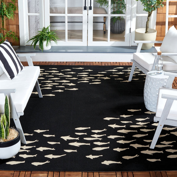Safavieh Courtyard Bold Black And Beige Area Rug - Durable, Modern Design For Indoor And Outdoor Spaces Black ,Beige 88% Polypropylene,12% Polyester Cy6077-25621-6