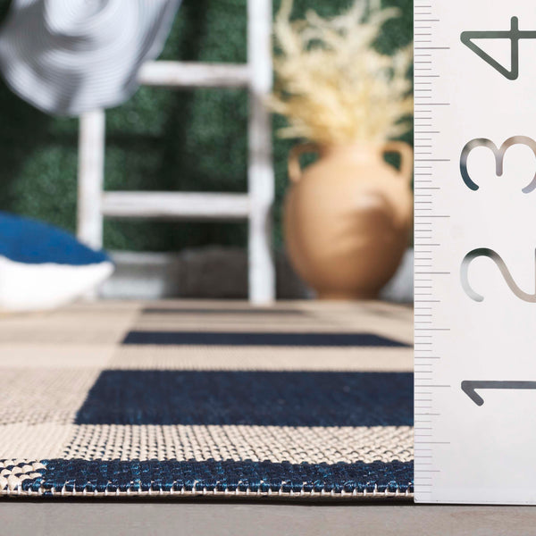 Safavieh Courtyard Elegant Beige And Blue Area Rug - Timeless Design For Indoor And Outdoor Spaces, Oeko Tex Certified Beige ,Blue 88% Polypropylene,12% Polyester Cy6201-233-3sq