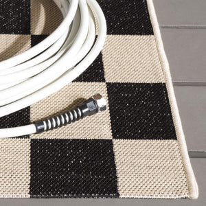 Safavieh Courtyard Chic Power Loomed Area Rug For Indoor And Outdoor Spaces, Durable Design In Red And Beige Navy ,Beige 88% Polypropylene,12% Polyester Cy6442-25821-2