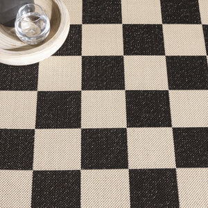 Safavieh Courtyard Chic Power Loomed Area Rug For Indoor And Outdoor Spaces, Durable Design In Red And Beige Navy ,Beige 88% Polypropylene,12% Polyester Cy6442-25821-2