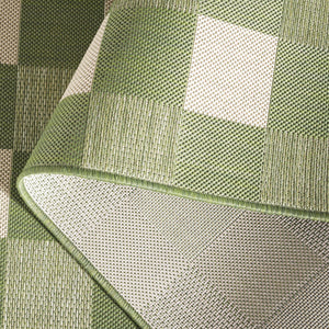 Safavieh Courtyard Chic Power Loomed Area Rug For Indoor And Outdoor Spaces, Durable Design In Red And Beige Navy ,Beige 88% Polypropylene,12% Polyester Cy6442-25821-2