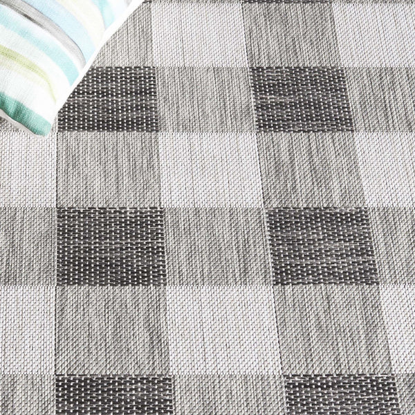 Safavieh Courtyard Chic Power Loomed Area Rug For Indoor And Outdoor Spaces, Durable Design In Red And Beige Navy ,Beige 88% Polypropylene,12% Polyester Cy6442-25821-2