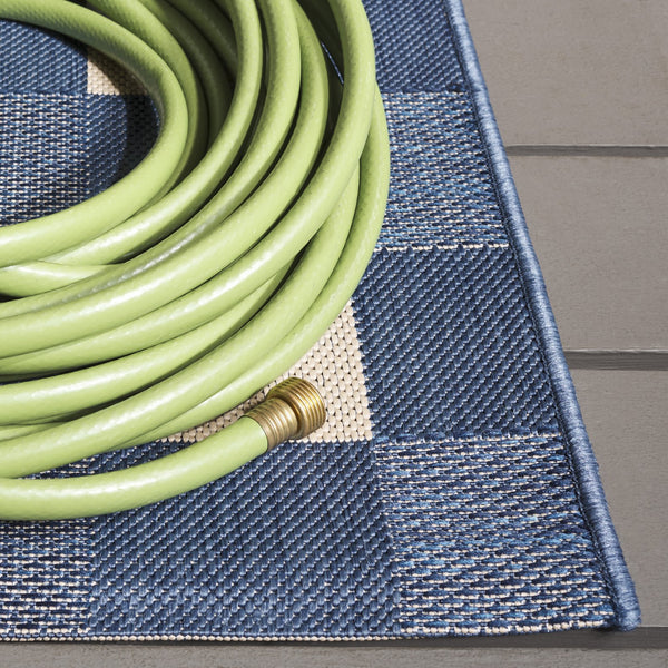 Safavieh Courtyard Checkered Area Rug - Elegant Indoor/Outdoor Accent For Home Décor And Comfort Blue ,Beige 88% Polypropylene,12% Polyester Cy6443-23321-5