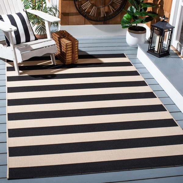 Safavieh Courtyard 6812 Power Loomed Indoor / Outdoor Rug Beige / Black 7'-10" x 7'-10" Square