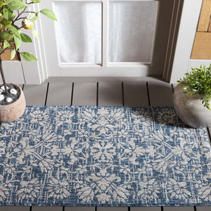 Safavieh Courtyard Exquisite Floral Area Rug – Timeless Elegance For Indoor & Outdoor Spaces, Eco-friendly Design Black ,Light Grey 85.4% Polypropylene,10.4% Polyester,4.2% Latex Cy8064-37621-3