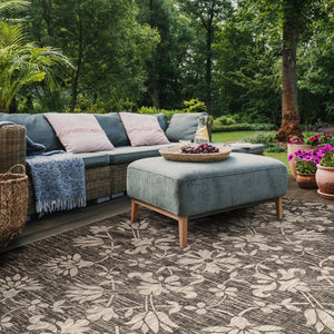 Safavieh Courtyard Exquisite Floral Area Rug – Timeless Elegance For Indoor & Outdoor Spaces, Eco-friendly Design Black ,Light Grey 85.4% Polypropylene,10.4% Polyester,4.2% Latex Cy8064-37621-3