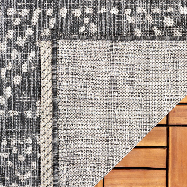 Safavieh Courtyard Indoor/Outdoor Area Rug - Timeless Geometric Patterns In Red And Beige For Any Space Navy ,Grey 88% Polypropylene,12% Polyester Cy8079-36821-6