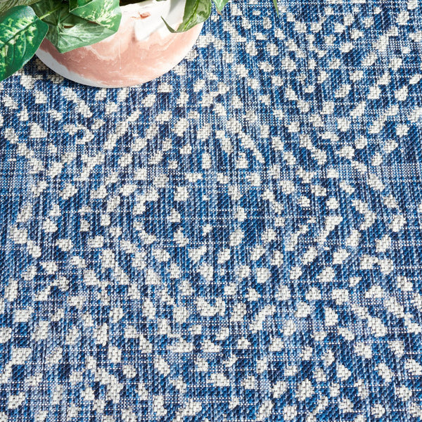 Safavieh Courtyard Indoor/Outdoor Area Rug - Timeless Geometric Patterns In Red And Beige For Any Space Navy ,Grey 88% Polypropylene,12% Polyester Cy8079-36821-6