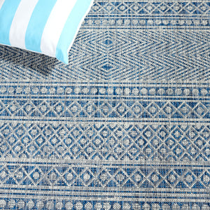 Safavieh Courtyard Elegant Indoor/Outdoor Area Rug With Tribal Motifs - Durable, Eco-friendly, Timeless Design Navy ,Grey 88% Polypropylene,12% Polyester Cy8081-36821-6