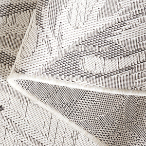 Safavieh Courtyard Floral Area Rug - Elegant Grey And Navy Design For Indoor/Outdoor Spaces, Oeko Tex Certified Grey ,Navy 88% Polypropylene,12% Polyester Cy8127-368-5