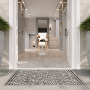 Safavieh Courtyard Power Loomed Indoor/Outdoor Rug – Modern Geometric Design For Stylish Decor Solutions Black ,Grey 85.4% Polypropylene,10.4% Polyester,4.2% Latex Cy8168-37621-27