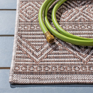 Safavieh Courtyard Indoor/Outdoor Area Rug - Elegant Geometric Design In Beige And Green For Any Space Grey ,Brown 85.4% Polypropylene,10.4% Polyester,4.2% Latex Cy8196-36312-9