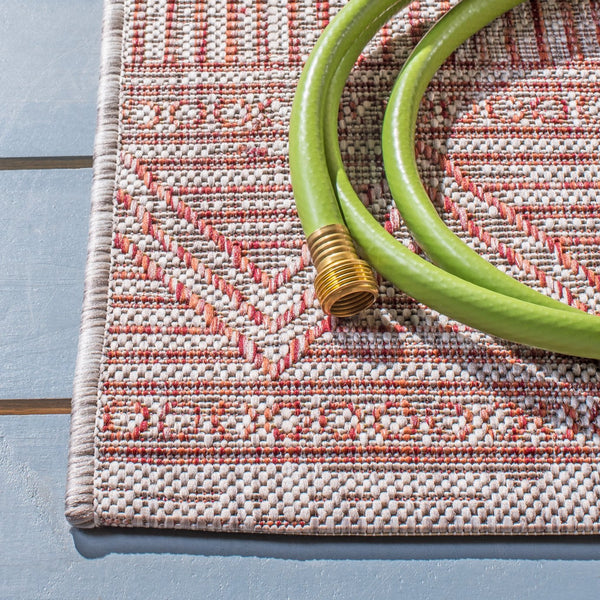 Safavieh Courtyard Indoor/Outdoor Area Rug - Elegant Geometric Design In Beige And Green For Any Space Grey ,Brown 85.4% Polypropylene,10.4% Polyester,4.2% Latex Cy8196-36312-9