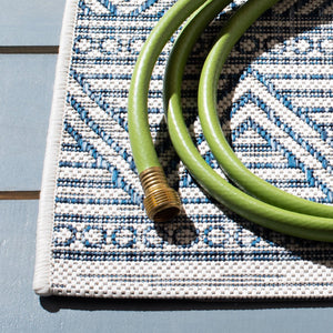 Safavieh Courtyard Indoor/Outdoor Area Rug - Elegant Geometric Design In Beige And Green For Any Space Grey ,Brown 85.4% Polypropylene,10.4% Polyester,4.2% Latex Cy8196-36312-9