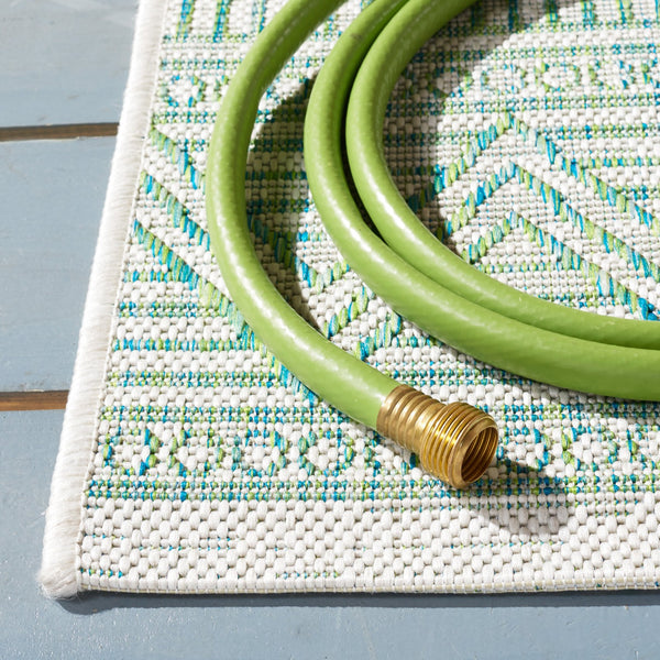 Safavieh Courtyard Indoor/Outdoor Area Rug - Elegant Geometric Design In Beige And Green For Any Space Beige ,Green 88% Polypropylene,12% Polyester Cy8196-55712-28