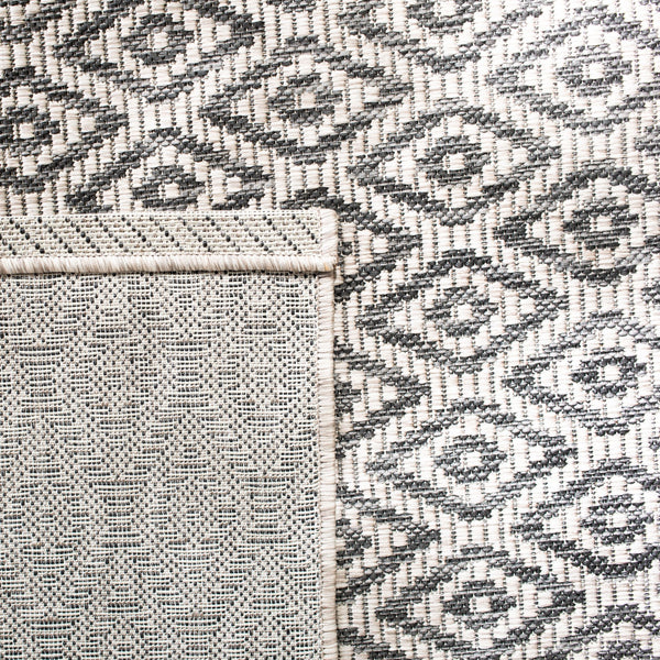 Safavieh Courtyard Stylish Geometric Area Rug For Indoor And Outdoor Spaces - Elegant Comfort And Durability Beige ,Black 88% Polypropylene,12% Polyester Cy8218-36612-5