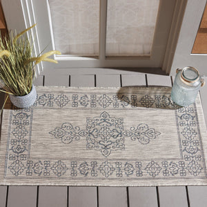 Safavieh Coutyard Elegant Grey And Navy Area Rug – Durable, Oeko Tex Certified, Stunning Design For Home Decor Grey ,Navy 88% Polypropylene,12% Polyester Cy8232-36812-7r