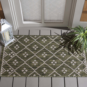 Safavieh Courtyard Elegant Geometric Pattern Area Rug For Modern Homes - Versatile Indoor/Outdoor Decor Ivory ,Black 88% Polypropylene,12% Polyester Cy8303-536-7r