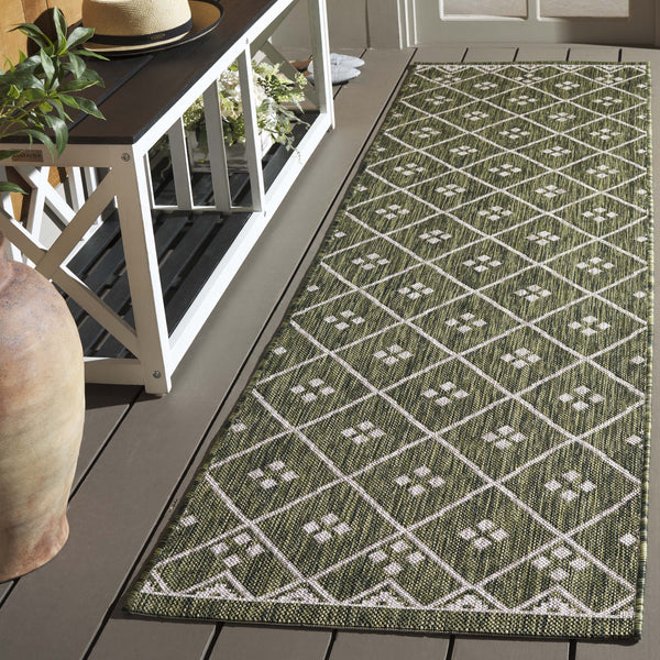 Safavieh Courtyard Elegant Geometric Pattern Area Rug For Modern Homes - Versatile Indoor/Outdoor Decor Ivory ,Black 88% Polypropylene,12% Polyester Cy8303-536-7r