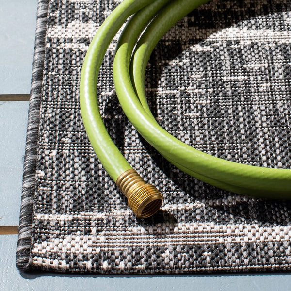 Safavieh Courtyard Elegant Abstract Area Rug - Durable Power-loomed Design For Indoor & Outdoor Spaces Black ,Ivory 88% Polypropylene,12% Polyester Cy8395-36621-29