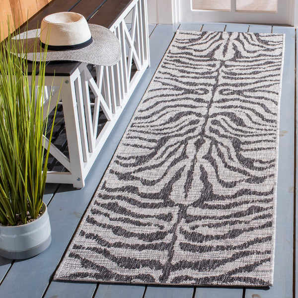 Safavieh Courtyard Contemporary Grey And Black Runner Rug - Stylish Indoor/Outdoor Area Rug For Modern Spaces Ivory ,Navy 88% Polypropylene,12% Polyester Cy8444-53412-4