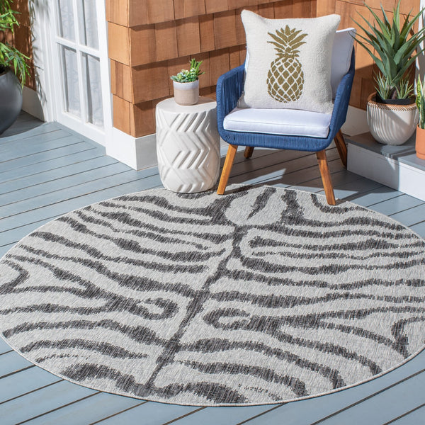 Safavieh Courtyard Contemporary Grey And Black Runner Rug - Stylish Indoor/Outdoor Area Rug For Modern Spaces Ivory ,Navy 88% Polypropylene,12% Polyester Cy8444-53412-4