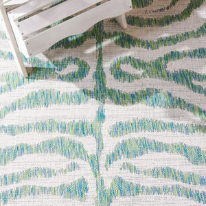 Safavieh Courtyard Contemporary Grey And Black Runner Rug - Stylish Indoor/Outdoor Area Rug For Modern Spaces Ivory ,Navy 88% Polypropylene,12% Polyester Cy8444-53412-4