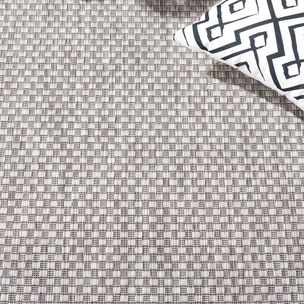 Safavieh Courtyard Elegant Power-loomed Rug For Indoor/Outdoor Spaces - Durable, Stylish, Oeko-tex Certified Natural ,Black 88% Polypropylene,12% Polyester Cy8475-37312-214