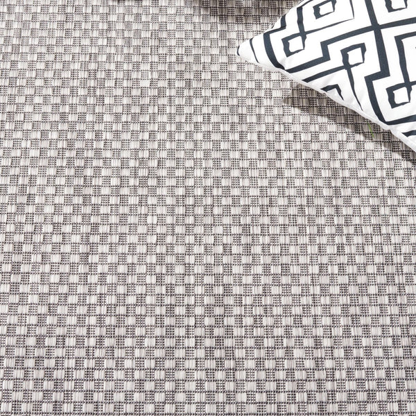 Safavieh Courtyard Elegant Power-loomed Rug For Indoor/Outdoor Spaces - Durable, Stylish, Oeko-tex Certified Natural ,Black 88% Polypropylene,12% Polyester Cy8475-37312-214