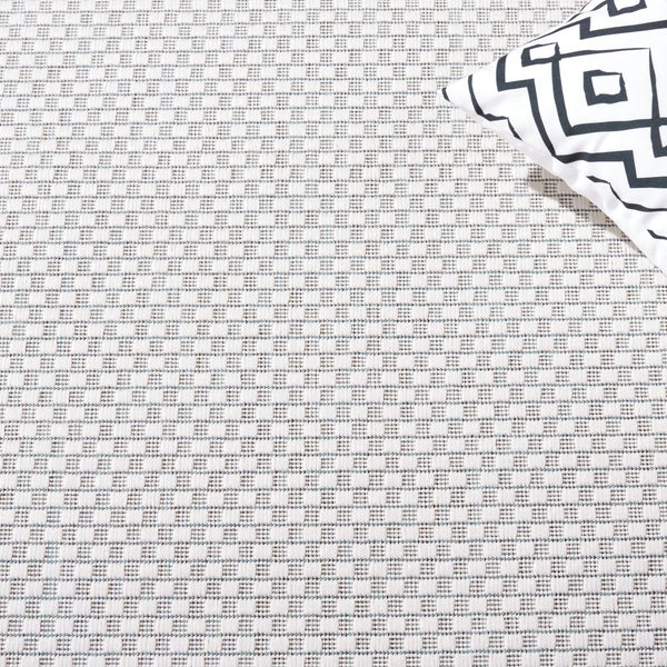 Safavieh Courtyard Elegant Power-loomed Rug For Indoor/Outdoor Spaces - Durable, Stylish, Oeko-tex Certified Natural ,Black 88% Polypropylene,12% Polyester Cy8475-37312-214