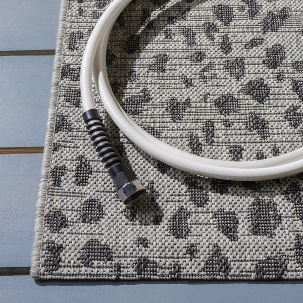 Safavieh Courtyard Ivory And Black Low-Profile Area Rug — Modern Minimalist Accent, Durable Power-Loomed Turkish Design 2'-7" x 5'-0" CY8505-53712-3