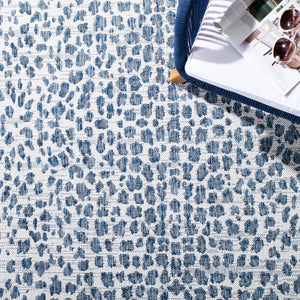 Safavieh Courtyard Elegant Navy And Grey Area Rug – Timeless Design For Modern Homes And Outdoor Spaces Ivory ,Sage Green 88% Polypropylene,12% Polyester Cy8505-52712-7r