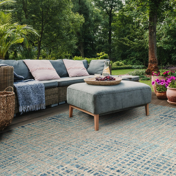 Safavieh Courtyard Elegant Power-loomed Area Rug For Indoor & Outdoor Spaces - Durable, Stylish, Eco-friendly Grey ,Blue 88% Polypropylene,12% Polyester Cy8513-37212-5