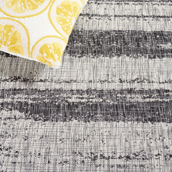 Safavieh Courtyard Contemporary Indoor/Outdoor Area Rug - Soft, Durable, And Stylish For Any Space Grey ,Teal 88% Polypropylene,12% Polyester Cy8526-37212-5