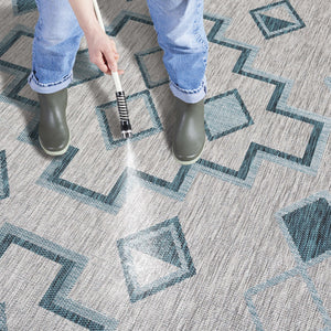 Safavieh Coutyard Stylish Indoor/Outdoor Area Rug In Chic Grey And Aqua With Dynamic Geometric Pattern Navy ,Aqua 88% Polypropylene,12% Polyester Cy8533-39421-4