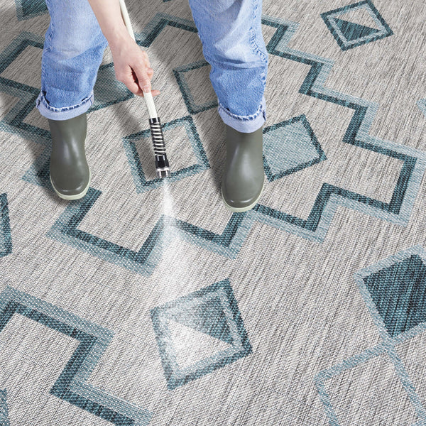 Safavieh Coutyard Stylish Indoor/Outdoor Area Rug In Chic Grey And Aqua With Dynamic Geometric Pattern Navy ,Aqua 88% Polypropylene,12% Polyester Cy8533-39421-4