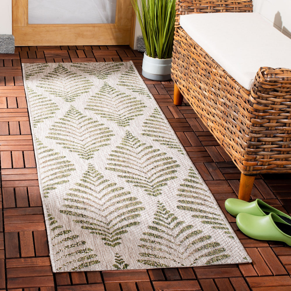 Safavieh Courtyard Elegant Botanical Area Rug - Versatile Indoor/Outdoor Floor Covering For Cozy Spaces Beige ,Green 88% Polypropylene,12% Polyester Cy8545-37912-7r