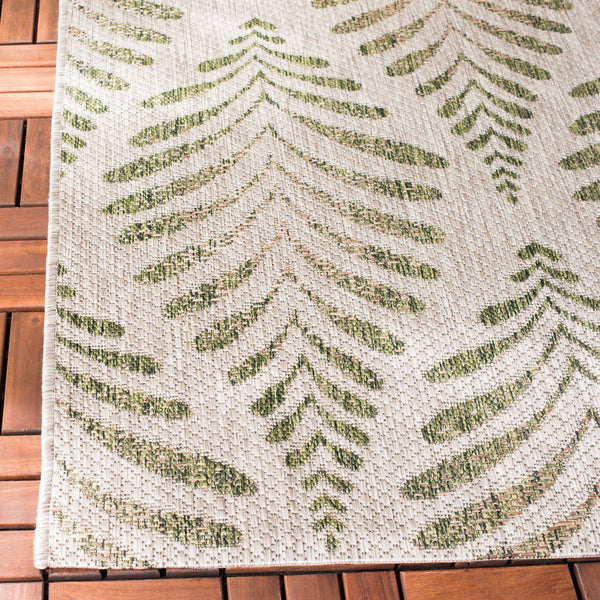 Safavieh Courtyard Elegant Botanical Area Rug - Versatile Indoor/Outdoor Floor Covering For Cozy Spaces Beige ,Green 88% Polypropylene,12% Polyester Cy8545-37912-7r