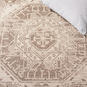 Safavieh Courtyard Elegant Indoor/Outdoor Area Rug With Timeless Design And Durable Craftsmanship For Your Home Beige ,Mocha 88% Polypropylene,12% Polyester Cy8578-07912-5