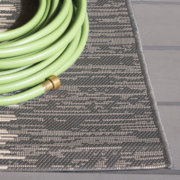 Safavieh Courtyard Elegant Area Rug With Contemporary Jagged Pattern - Perfect For Indoor And Outdoor Spaces Beige ,Blue 88% Polypropylene,12% Polyester Cy8579-23312-8