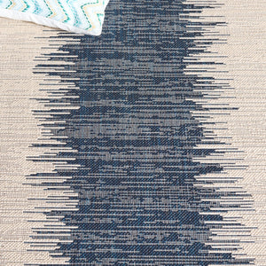 Safavieh Courtyard Elegant Area Rug With Contemporary Jagged Pattern - Perfect For Indoor And Outdoor Spaces Beige ,Blue 88% Polypropylene,12% Polyester Cy8579-23312-8