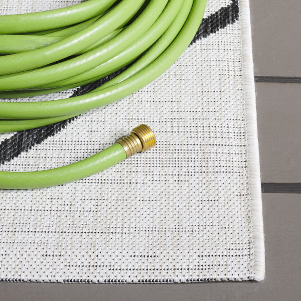 Safavieh Courtyard Elegant Geometric Area Rug - Durable Indoor/Outdoor Design For Modern Home Decor Ivory ,Brown 88% Polypropylene,12% Polyester Cy8635-59312-5