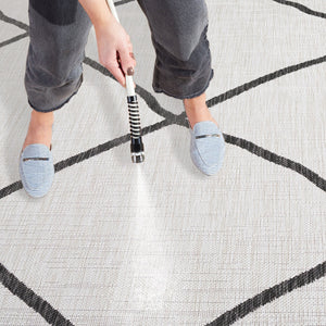 Safavieh Courtyard Elegant Geometric Area Rug - Durable Indoor/Outdoor Design For Modern Home Decor Ivory ,Brown 88% Polypropylene,12% Polyester Cy8635-59312-5