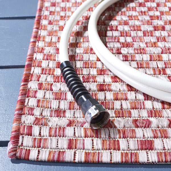 Safavieh Courtyard Contemporary Indoor/Outdoor Runner Rug - Elegant Light Brown And Grey Design For Your Space Blue ,Light Grey 88% Polypropylene,12% Polyester Cy8653-36821-5r