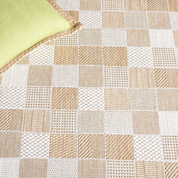 Safavieh Courtyard 8676 Power Loomed Indoor / Outdoor Rug Natural / Beige 9' x 12'