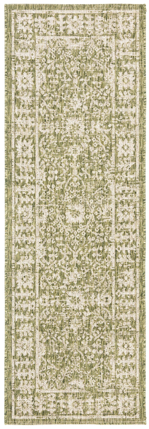 Safavieh Courtyard Indoor/Outdoor Area Rug - Elegant Eco-friendly Design For Versatile Home Décor Spaces Green ,Beige 88% Polypropylene,12% Polyester Cy8678-379-4