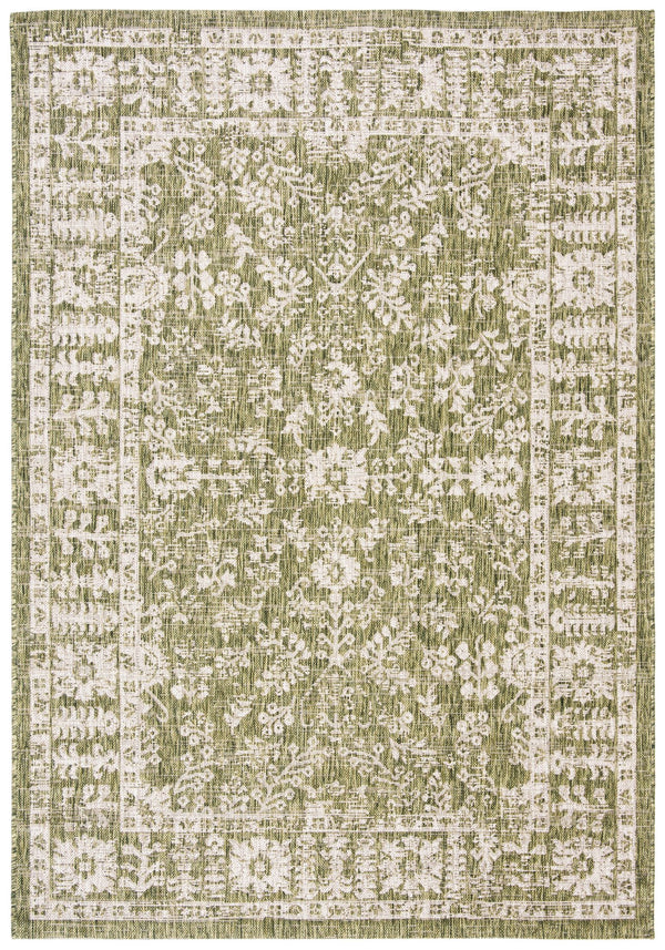 Safavieh Courtyard Indoor/Outdoor Area Rug - Elegant Eco-friendly Design For Versatile Home Décor Spaces Green ,Beige 88% Polypropylene,12% Polyester Cy8678-379-4