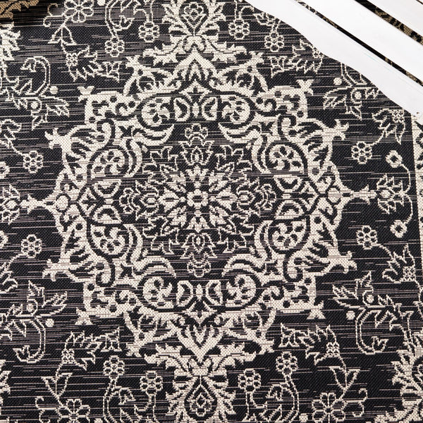 Safavieh Courtyard Exquisite Small Rectangle Area Rug In Grey And Navy, Timeless Elegance For Any Space Grey ,Navy 88% Polypropylene,12% Polyester Cy8679-36812-5